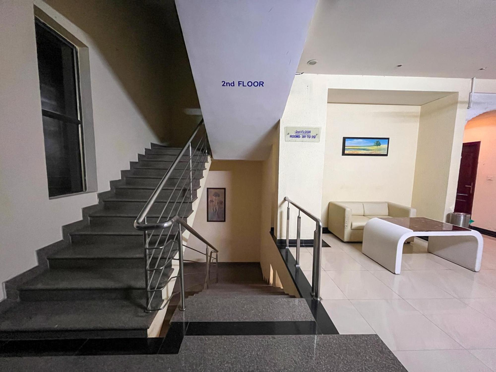 Ananya Comfortss Hospet Exterior foto