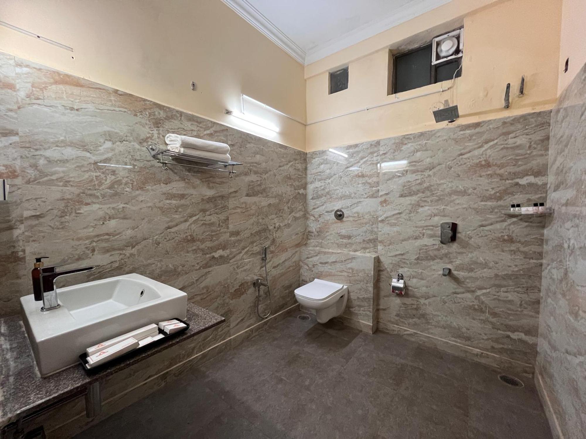 Ananya Comfortss Hospet Exterior foto